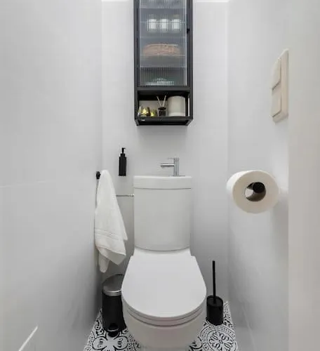 Διαμέρισμα Spacious & Elegant 3 Bedroom Βιέννη